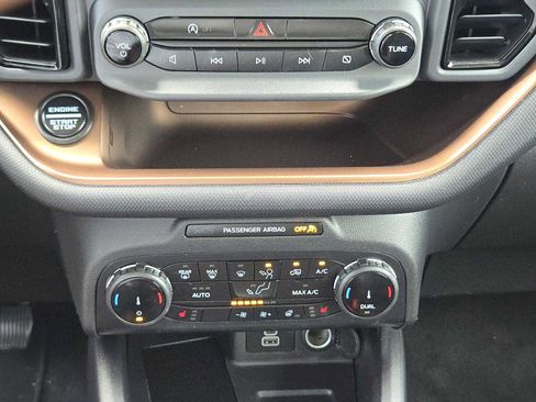 Used 2024 Ford Bronco Sport Outer Banks w/ Tech Package AWD/4WD image 20