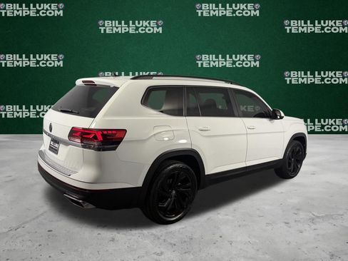 Used 2022 Volkswagen Atlas SE w/ Black Wheel Package image 8