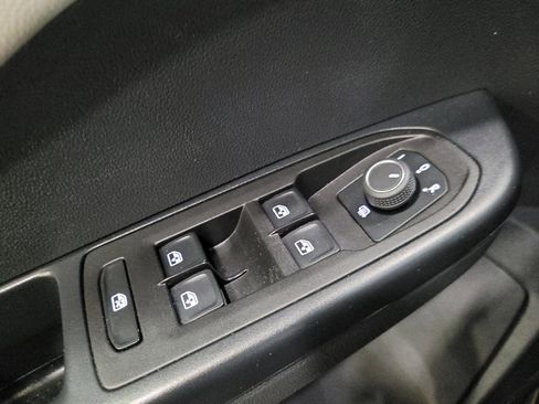 Used 2025 Volkswagen Taos S AWD/4WD image 27