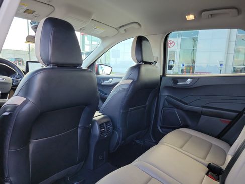 Used 2022 Ford Escape SEL image 14