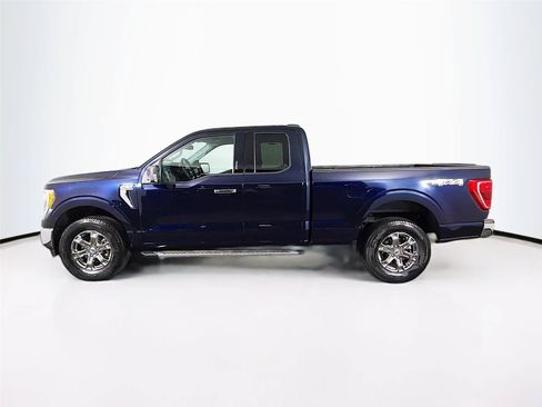 Used 2022 Ford F150 XLT w/ Equipment Group 302A High AWD/4WD image 4