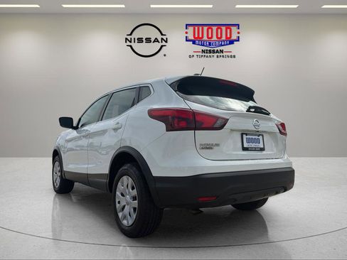 Used 2019 Nissan Rogue Sport S FWD image 4