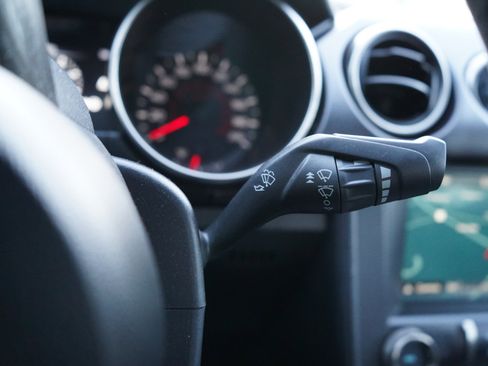 Used 2017 Ford Mustang Shelby GT350 w/ Electronics Package image 51