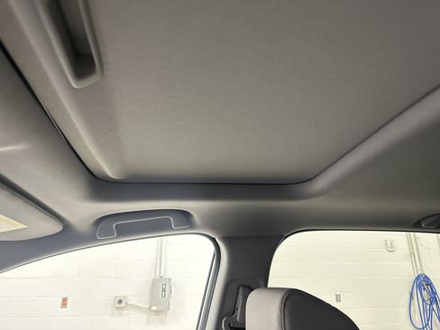 Used 2021 Honda CR-V Touring image 28