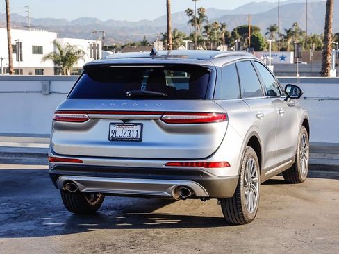 Used 2024 Lincoln Corsair Reserve w/ Equipment Group 201A image 9