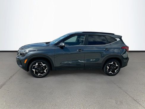 Used 2024 Kia Seltos EX AWD/4WD image 4