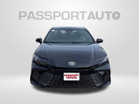 Used 2025 Toyota Camry SE w/ Convenience Package AWD/4WD image 13