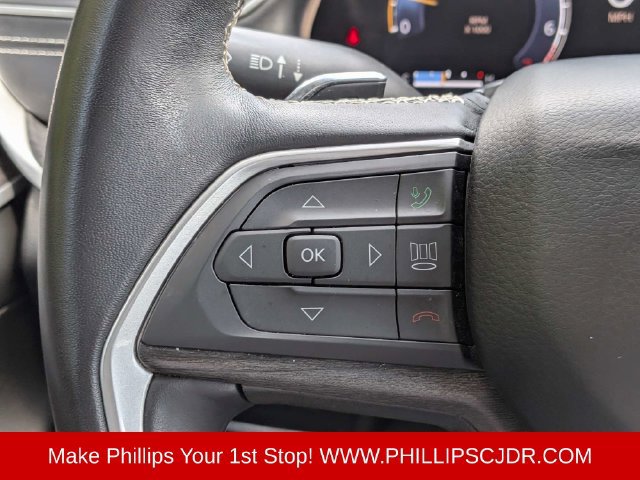 Used 2021 Jeep Grand Cherokee L Limited AWD/4WD image 24