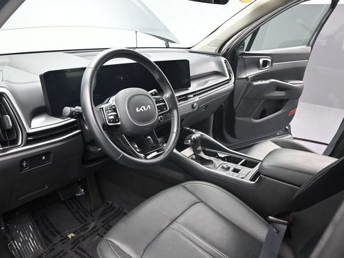 Certified 2024 Kia Sorento S FWD image 18