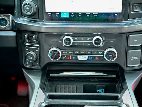 New 2026 Ford F250 Lariat w/ Black Appearance Package AWD/4WD image 60