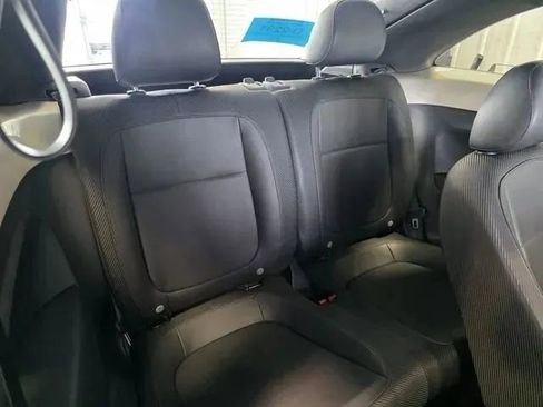 Used 2013 Volkswagen Beetle 2.5 FWD image 19