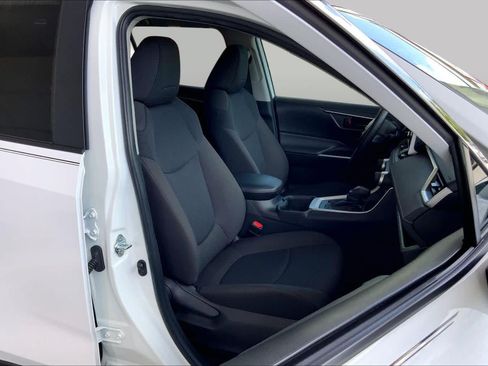 Used 2025 Toyota RAV4 LE FWD image 9