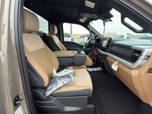 Used 2026 Ford F450 XLT w/ FX4 Off-Road Package image 12