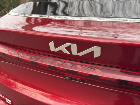 Used 2022 Kia K5 LXS image 13