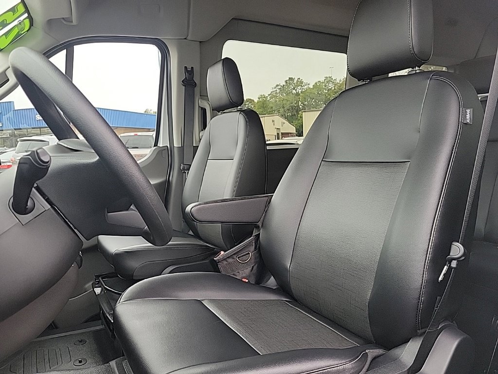 Used 2024 Ford Transit 350 XL RWD image 20
