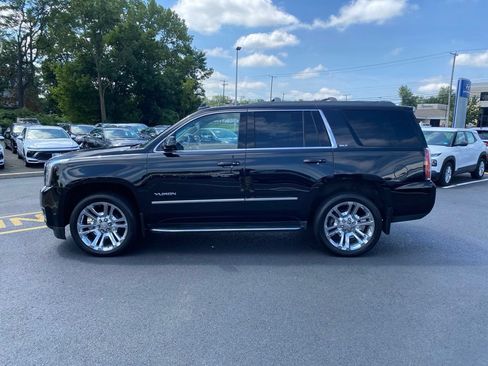 Used 2018 GMC Yukon SLT w/ Premium Edition AWD/4WD image 4