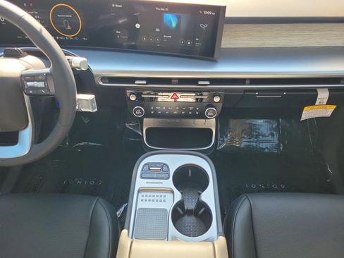 New 2026 Hyundai Ioniq 9 SEL image 18