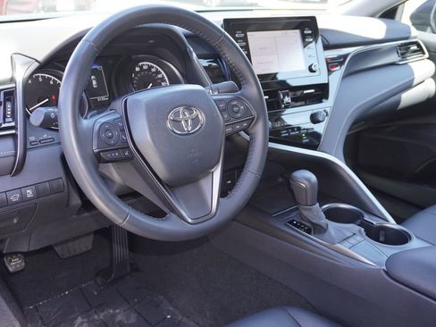 Certified 2023 Toyota Camry SE FWD image 11