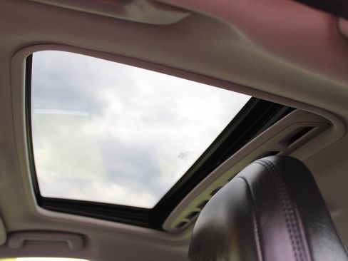 Used 2014 Volvo S60 T5 AWD/4WD image 11