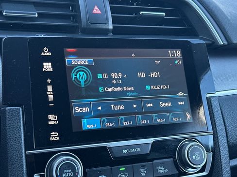 Used 2017 Honda Civic EX image 18