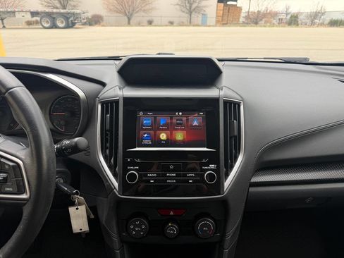 Used 2019 Subaru Crosstrek 2.0i Premium AWD/4WD image 30