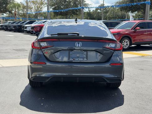 Certified 2025 Honda Civic Sport image 5
