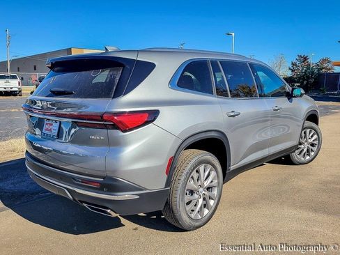 New 2026 Buick Enclave Preferred image 8