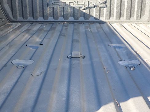 Used 2024 GMC Sierra 2500 AT4X w/ AT4X AEV Edition image 17