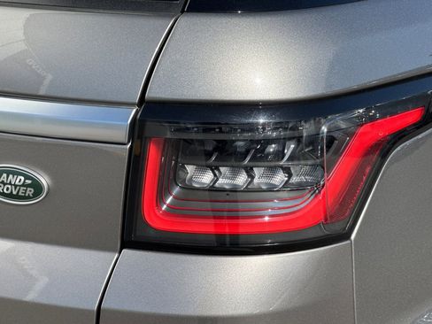 Used 2020 Land Rover Range Rover Sport HSE image 34