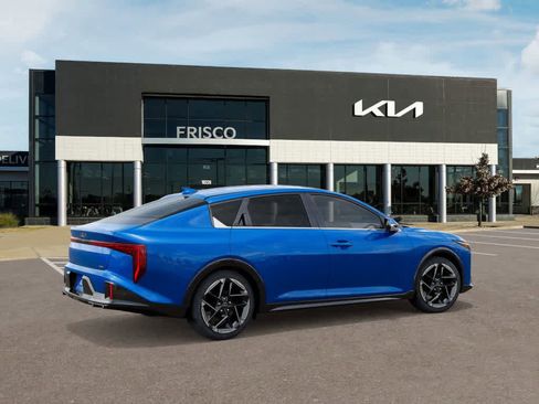 New 2025 Kia K4 GT-Line image 6