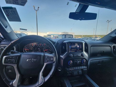 Used 2020 Chevrolet Silverado 1500 RST w/ All-Star Edition image 17
