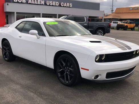 Used 2021 Dodge Challenger SXT w/ Blacktop Package RWD image 9