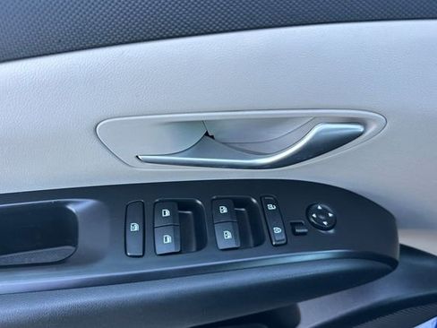 Used 2024 Hyundai Tucson SEL image 12