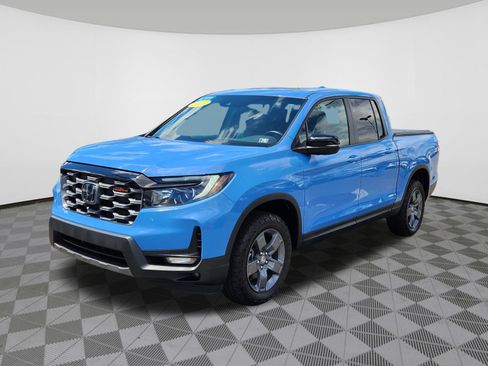 Certified 2025 Honda Ridgeline TrailSport image 2