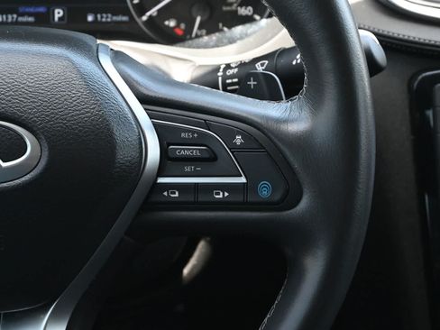 Certified 2025 INFINITI QX50 Luxe AWD/4WD image 11