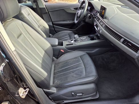 Used 2019 Audi A4 2.0T Premium image 16