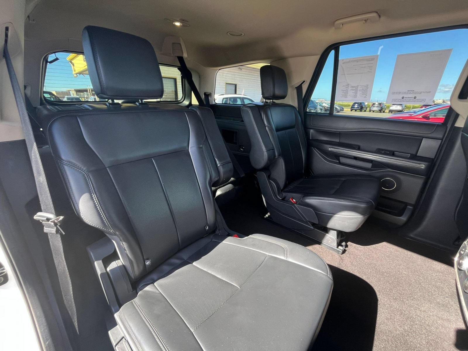 Used 2023 Ford Expedition XLT RWD image 40