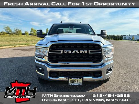 Used 2023 RAM 2500 Big Horn w/ Level 1 Equipment Group AWD/4WD image 3