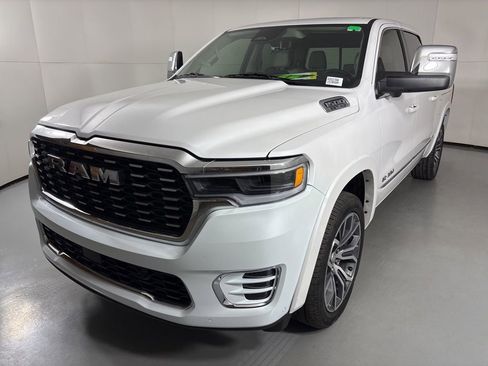 Used 2025 RAM 1500 Tungsten w/ Towing Technology Group image 4