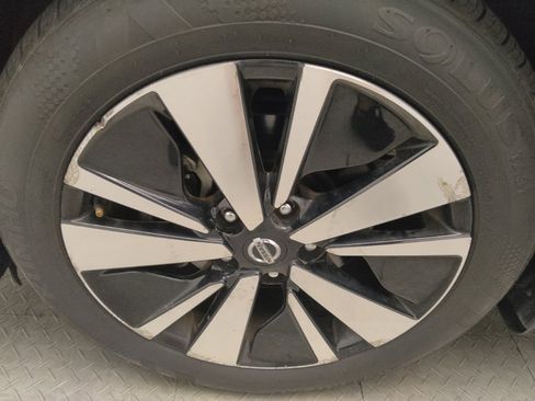 Used 2021 Nissan Altima 2.5 SV w/ SV Premium Package AWD/4WD image 31