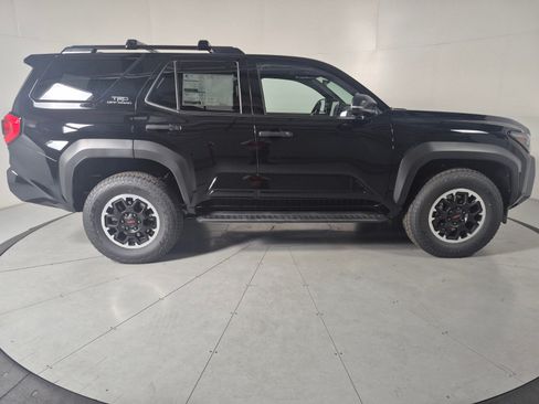 New 2026 Toyota 4Runner TRD Off-Road Premium AWD/4WD image 5