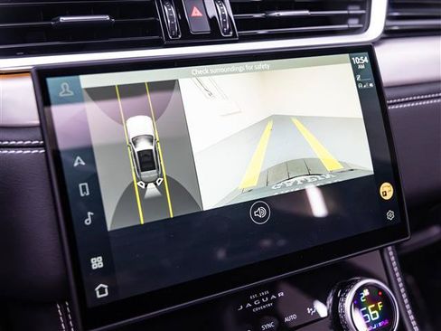 New 2025 Jaguar F-PACE R-Dynamic S AWD/4WD image 27
