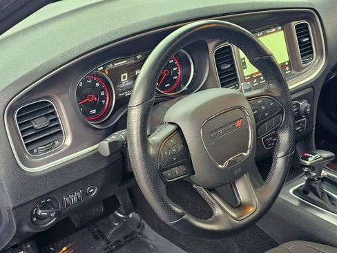 Used 2021 Dodge Charger SXT w/ Driver Convenience Group image 16