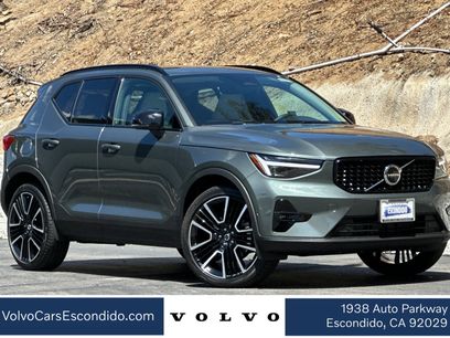 New 2026 Volvo XC40 B5 Ultra