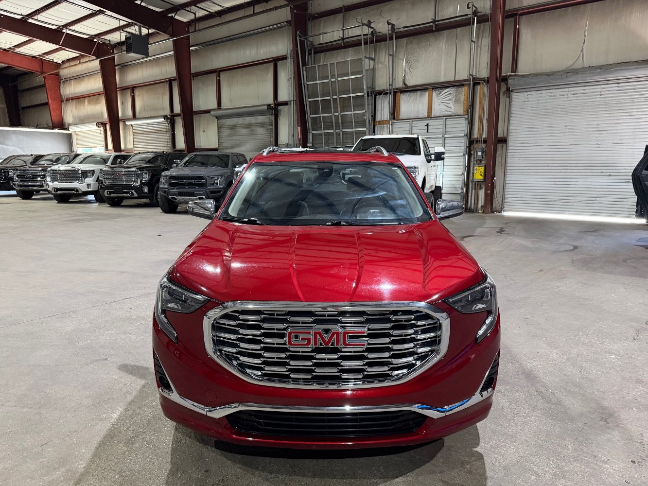 Used 2018 GMC Terrain Denali w/ Comfort Package FWD image 10