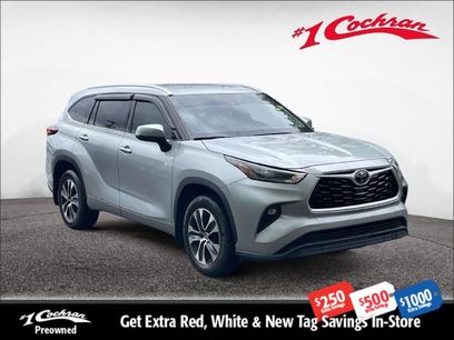 Used 2021 Toyota Highlander XLE