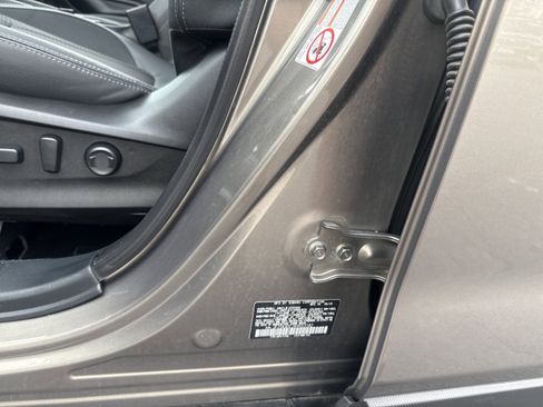 Used 2019 Subaru Forester Premium AWD/4WD image 19