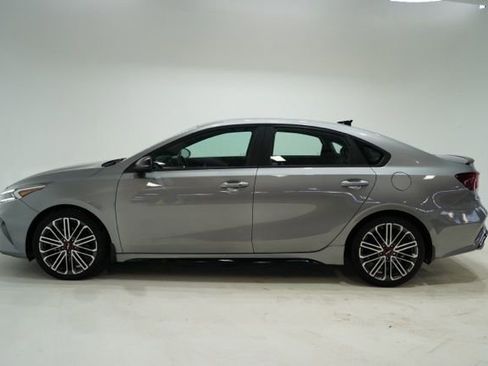 Used 2023 Kia Forte GT image 4