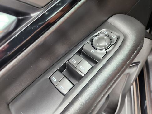 Certified 2025 Chevrolet Tahoe LT image 23