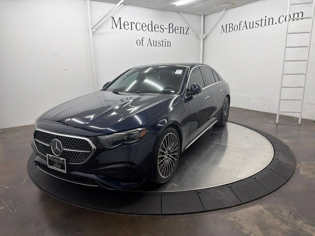 Used 2026 Mercedes-Benz E 350 4MATIC Sedan image 3